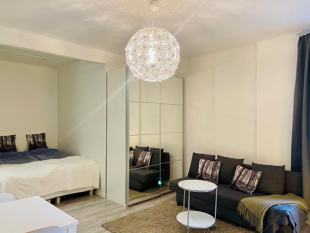 Upea Yksioe Aivan Helsingin Keskustasta Apartamento Helsínquia Exterior foto